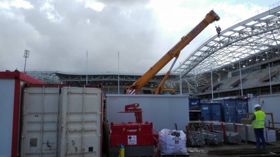 Construção de estádio de futebol - França 2022 (1)